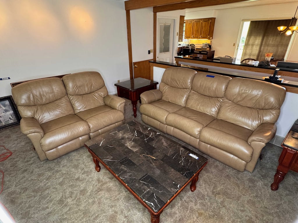 3 pc La-Z-Boy leather living room set