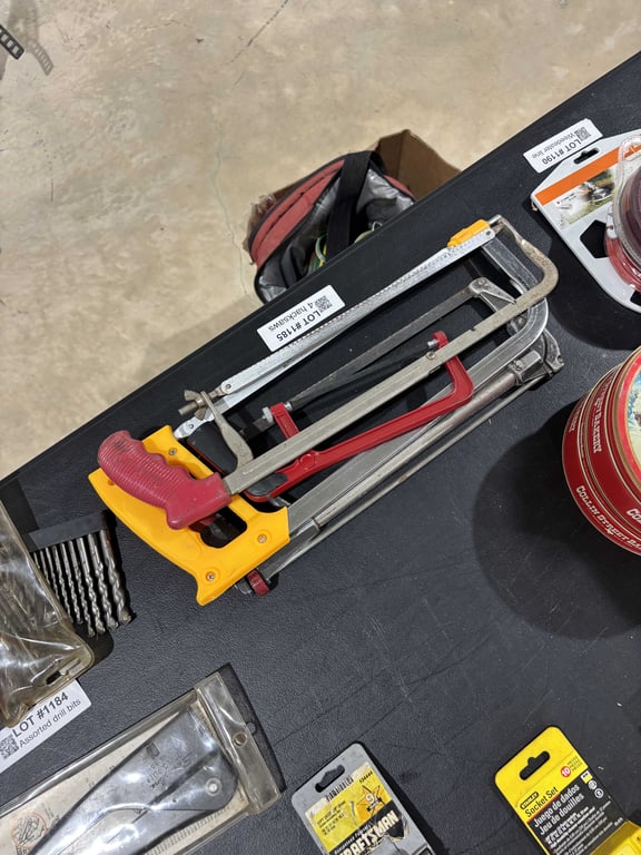 4 hacksaws