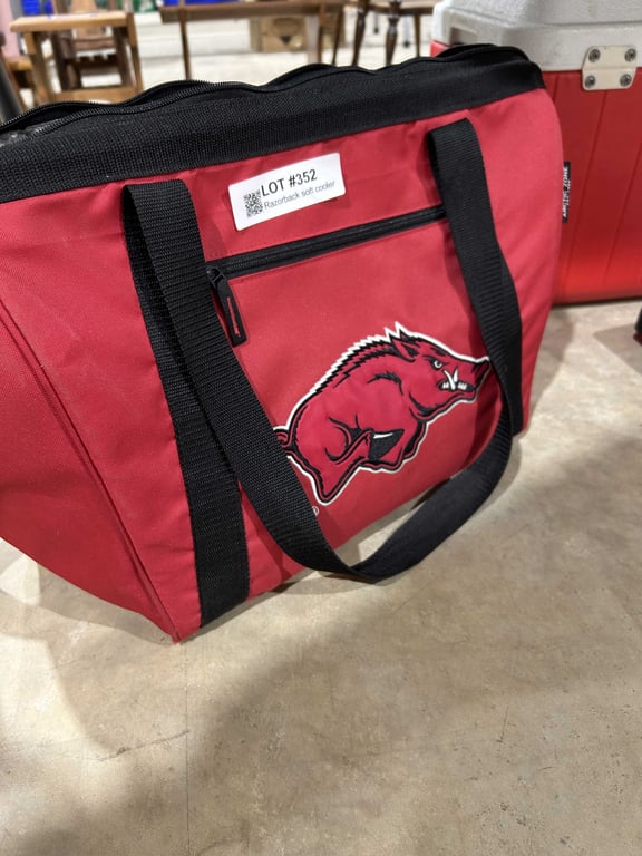 Razorback soft cooler - Image 3