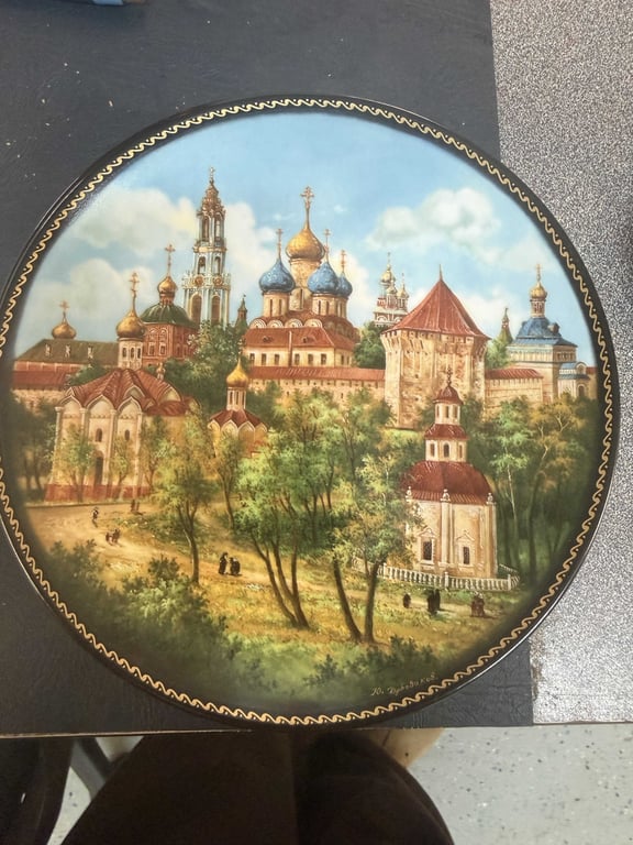 4 TRINITY MOASTERY, ZAGORSK COLLECTOR PLATES FROM JEWELS OF THE GOLDEN RING COLLECTION - Image 2