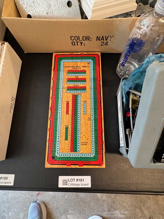 Cribbage board