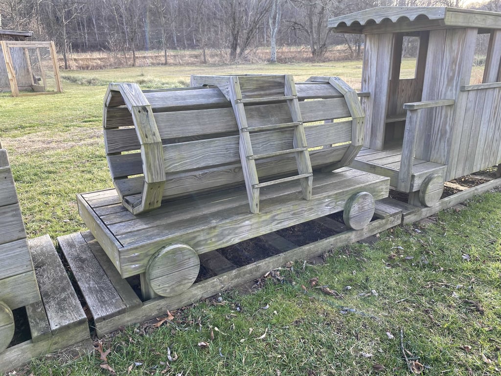 KINZERBILT AMISH MADE TRAIN PLAYSET 4 PC - Image 6