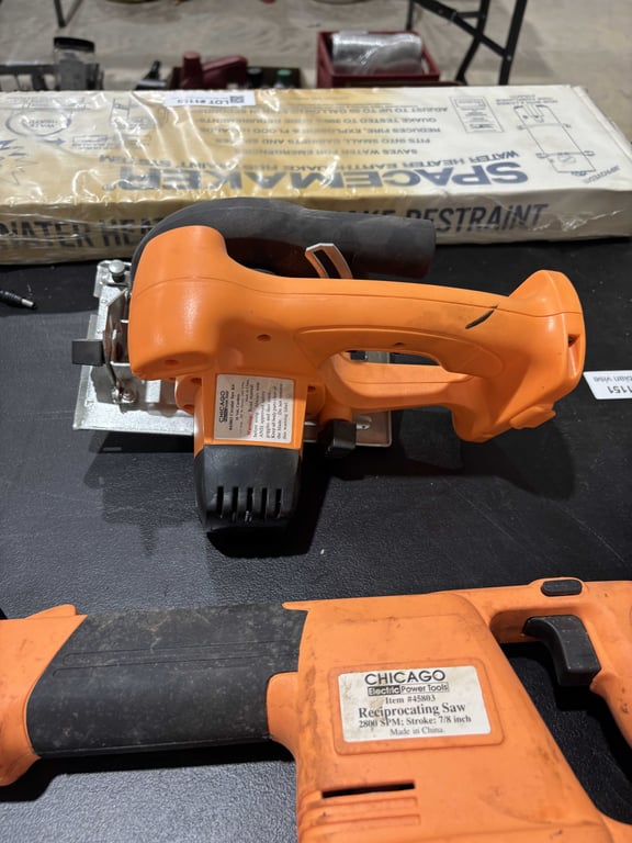 Chicago Electric sawzall & skilsaw (no batteries) - Image 4