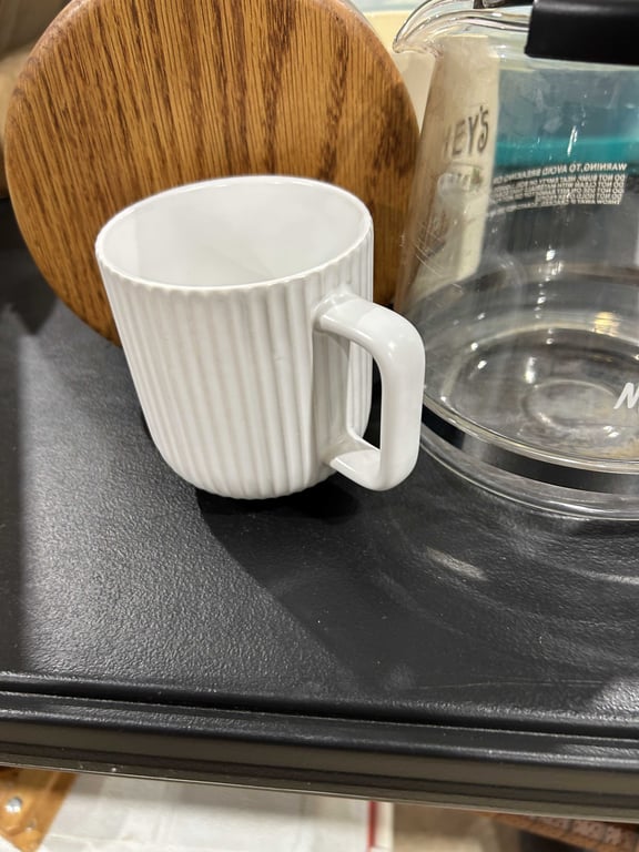 Misc cups, coffee pot, etc - Image 3