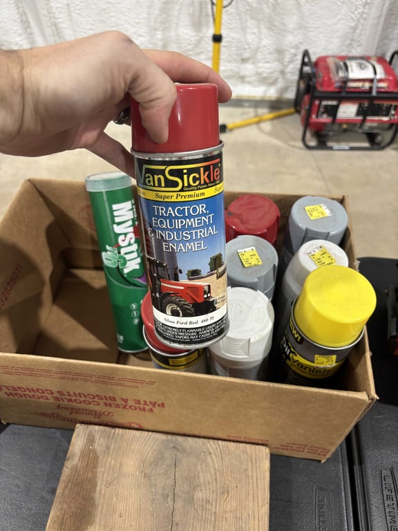 Box misc grease, lube, paint, etc - Image 3