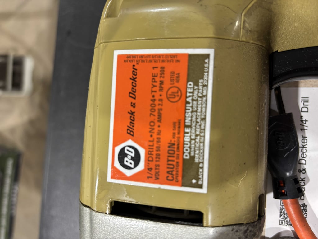 Black & Decker 1/4" Drill - Image 3