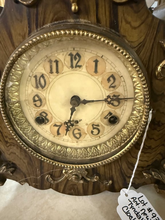 ANT. NEW HAVEN "TYNDALL" MODLEL MANTLE CLOCK - Image 3