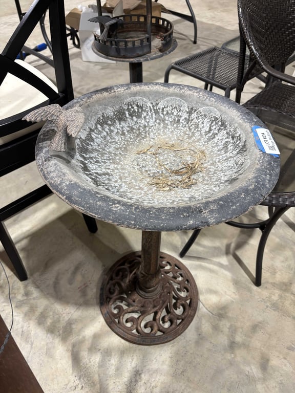 Iron Birdbath - Image 2