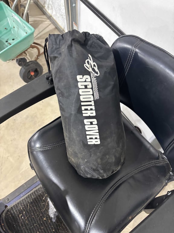 Daytona power chair - Image 5