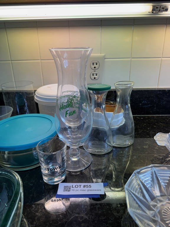 16 pc misc glassware - Image 3