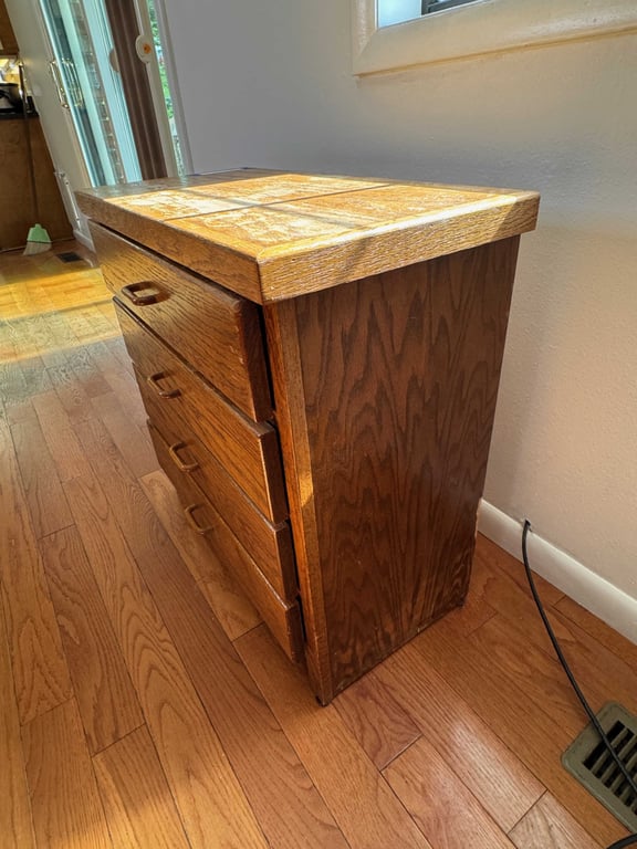 4 drawer wooden cabinet - Image 4