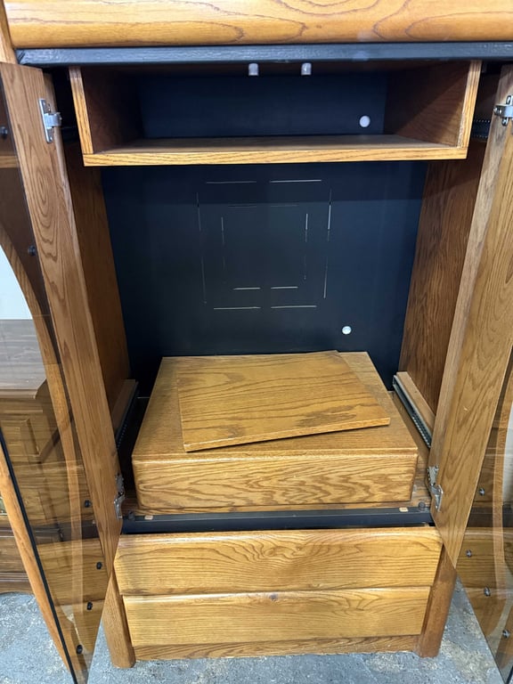 OAK AND SMOKED GLASS TV CONSOLE - Image 2