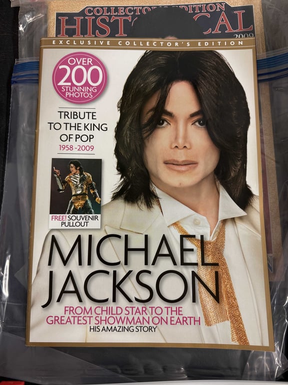 5 MICHAEL JACKSON COLLECTIBLE MAGAZINES - Image 2