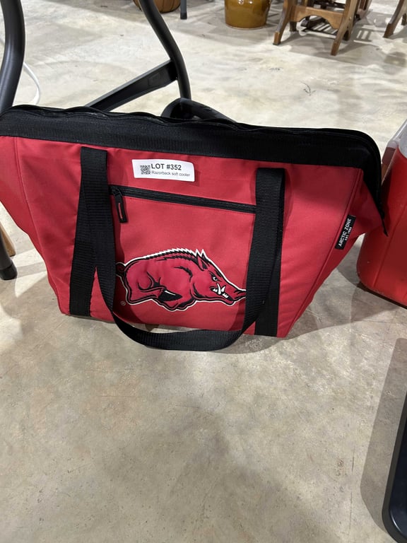 Razorback soft cooler