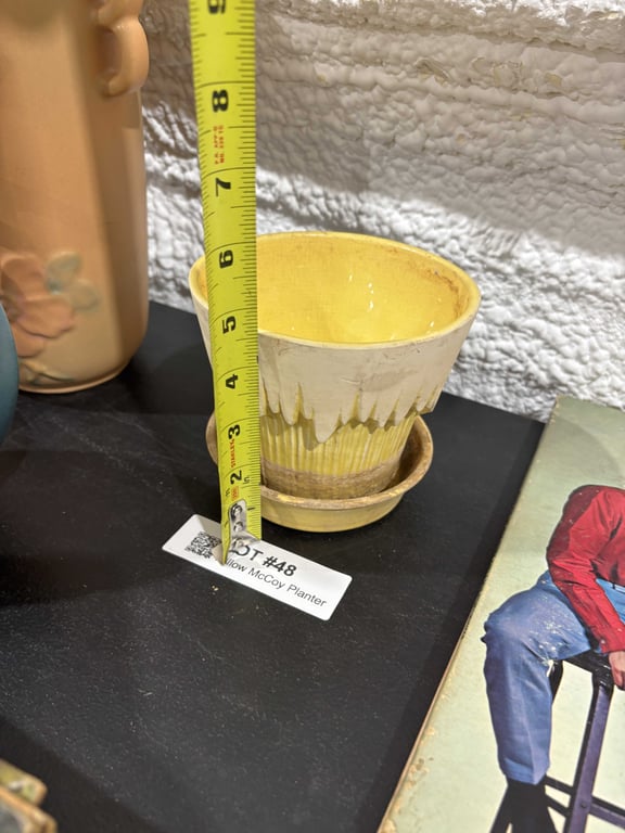 Yellow McCoy Planter - Image 4