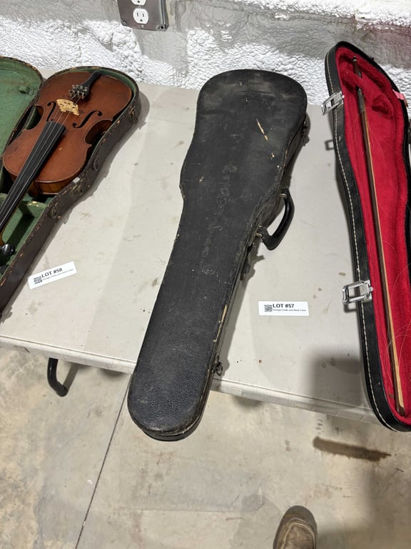 Vintage Fiddle and Black Case - Image 6