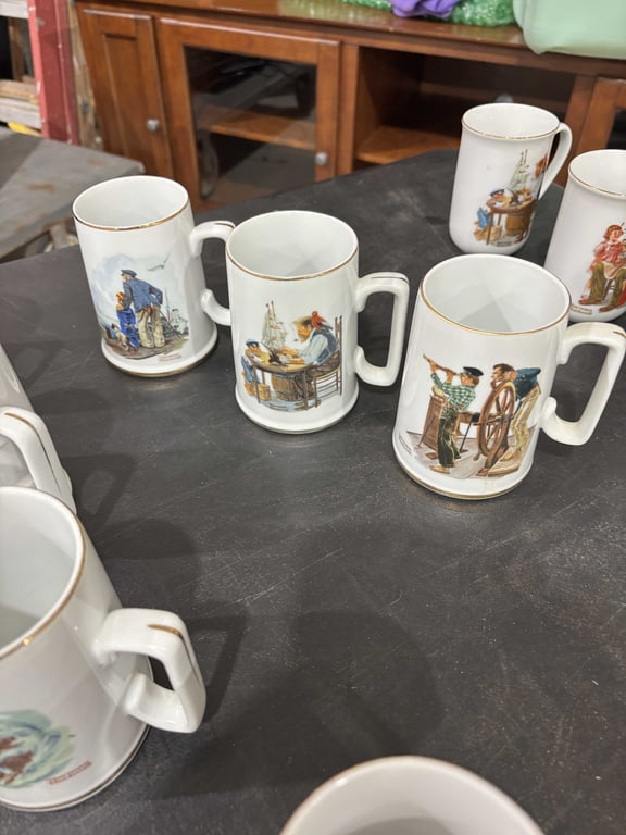 11 Norman Rockwell Mugs - Image 5