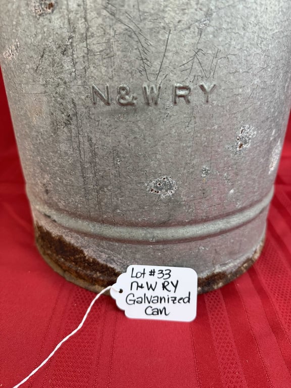 VTG N & W RY GALVANIZED CAN - Image 2