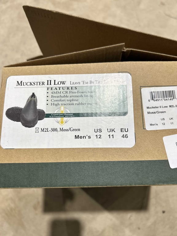 Pair of men's Muck Muckster II Low size 12 shoes - Image 3