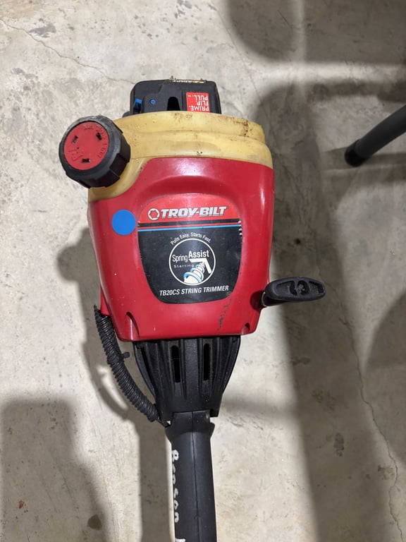 Troy Bilt trimmer  - Image 4