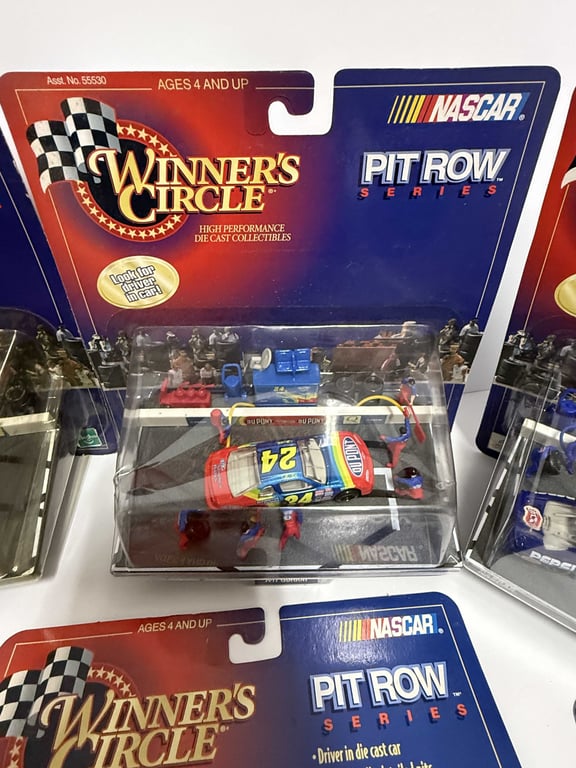 8 - WINNERS CIRCLE GORDON PIT ROAD SERIES - Image 4