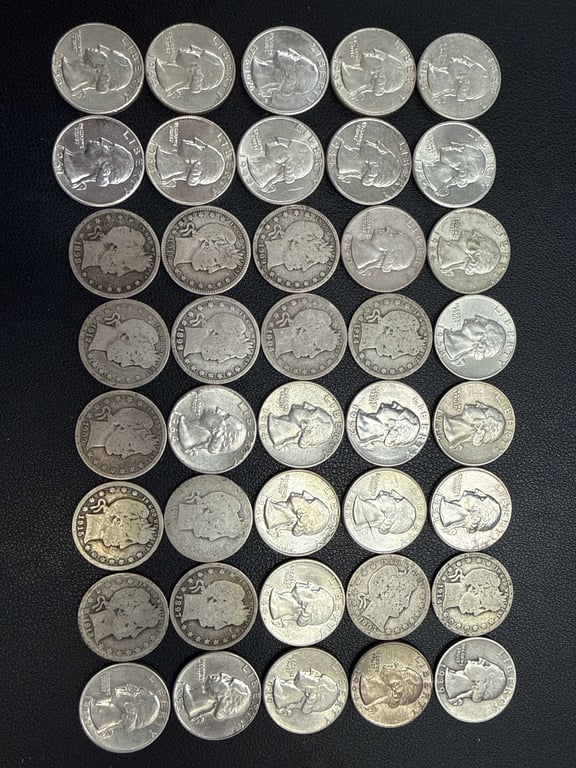 Various Dates Silver Quarters Roll - Image 4