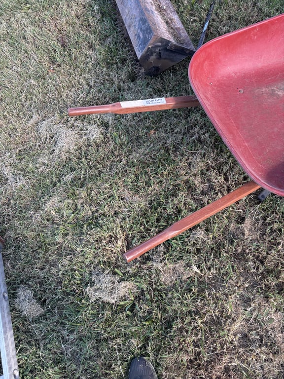 Wheelbarrow - Image 3