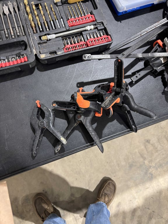 Box of hand clamps