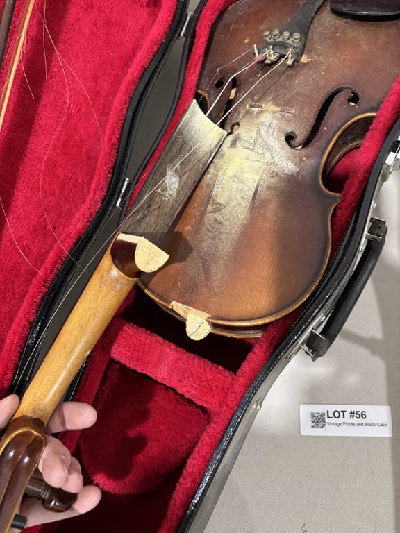 Vintage Fiddle and Black Case - Image 5