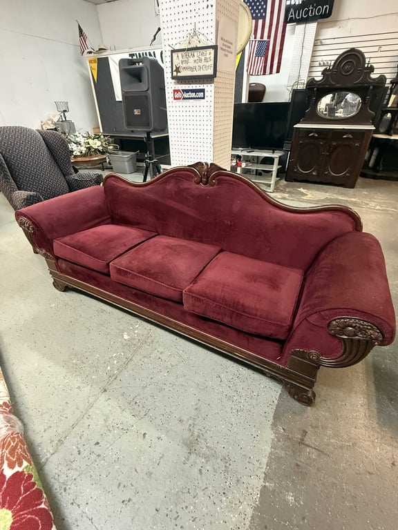 ANT DUNCAN PHYFE RED VELVET COUCH