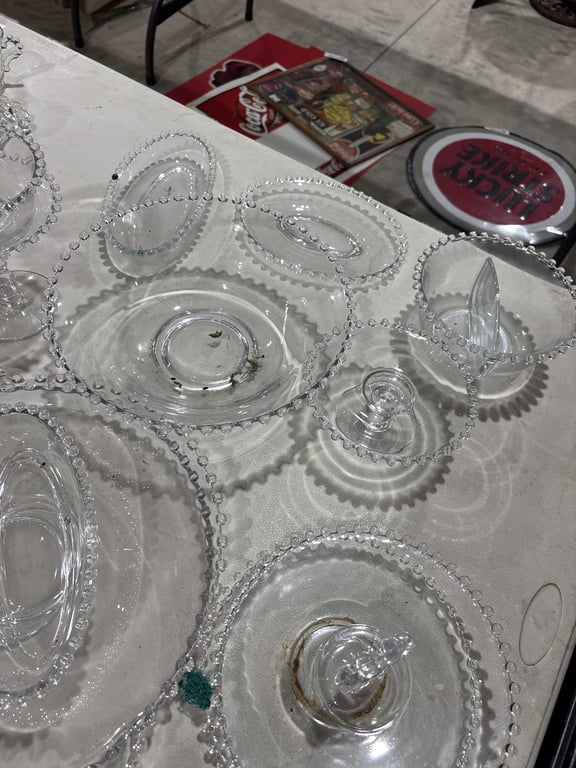 12 Piece Misc Hobnail Style Glass Set - Image 5