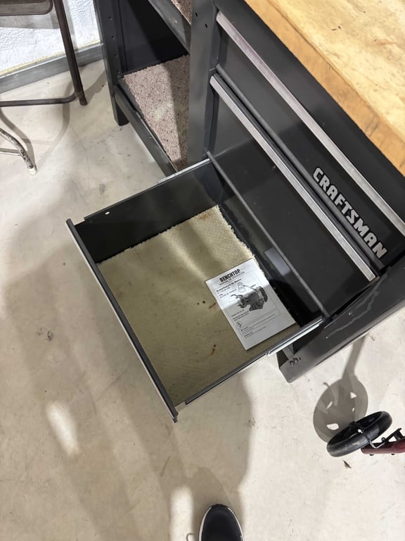 Craftsman 3 drawer work bench - Image 6