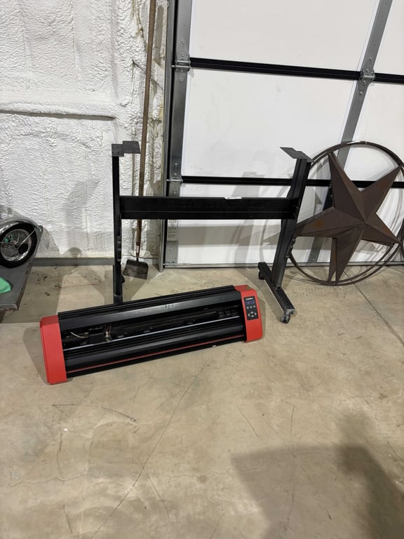 US Cutter vinyl cutter and stande