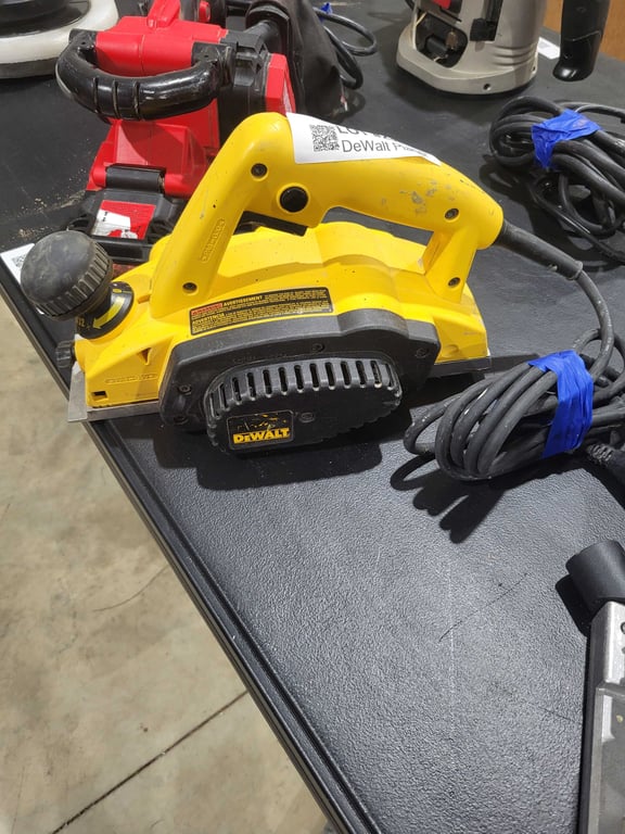 DeWalt Planer - Image 2