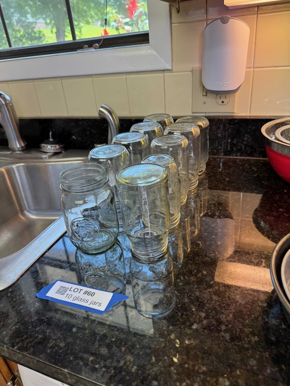 10 glass jars