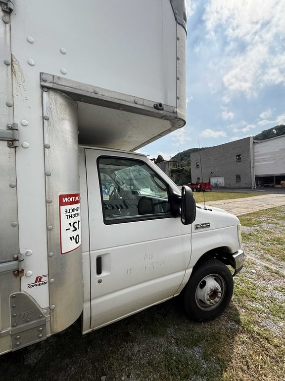 BOX TRUCK - Image 7