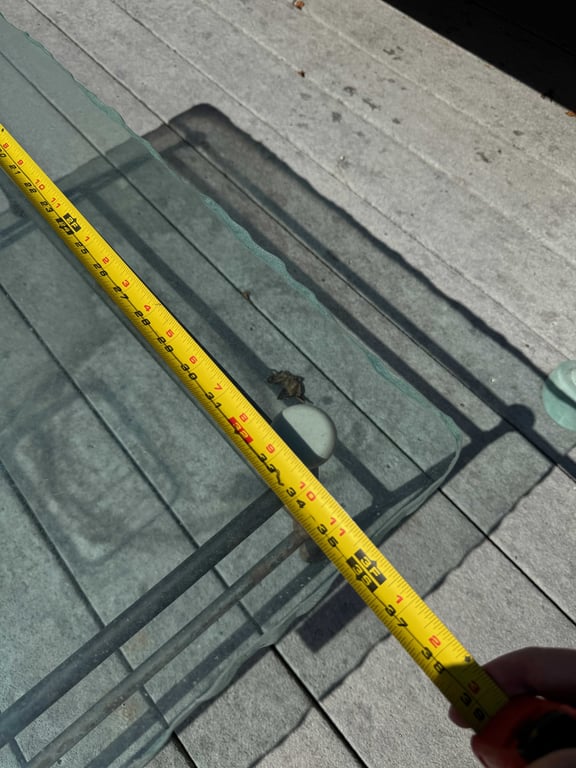 Glass top table - Image 4