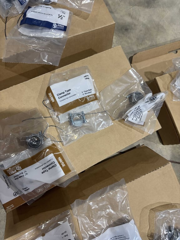 Tote of unions, connectors, couplings, etc - Image 3