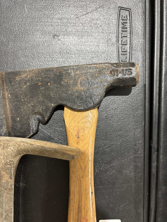 2 hammers - Image 2