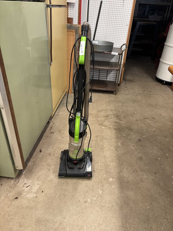 Bissell Power Force vacuum