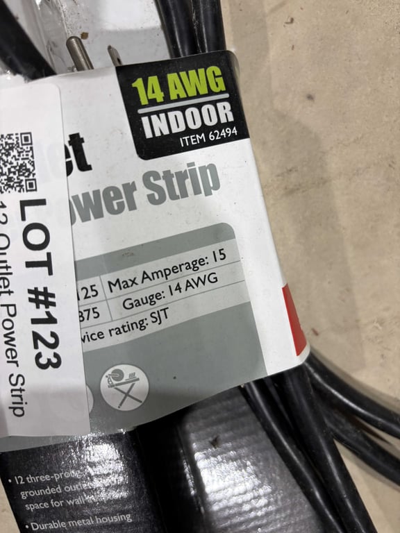 12 Outlet Power Strip - Image 3
