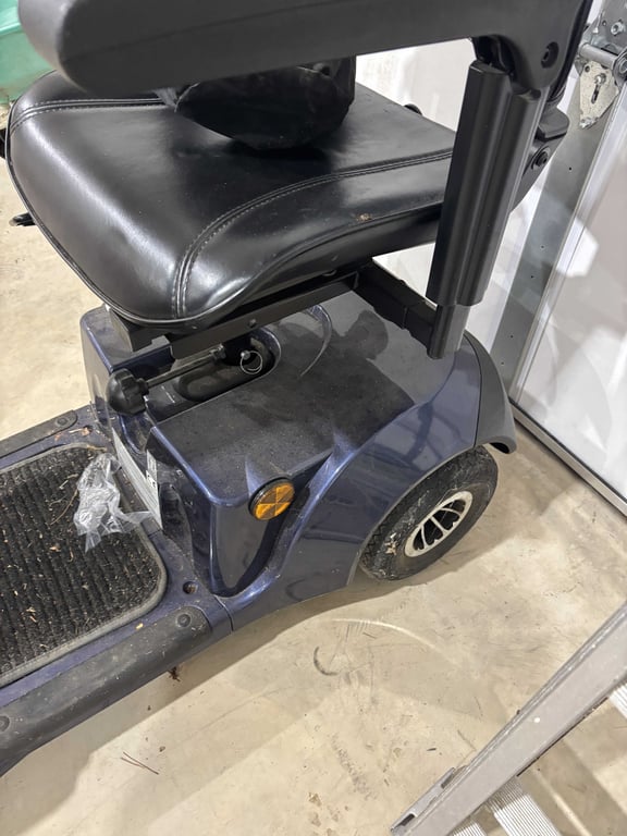 Daytona power chair - Image 6