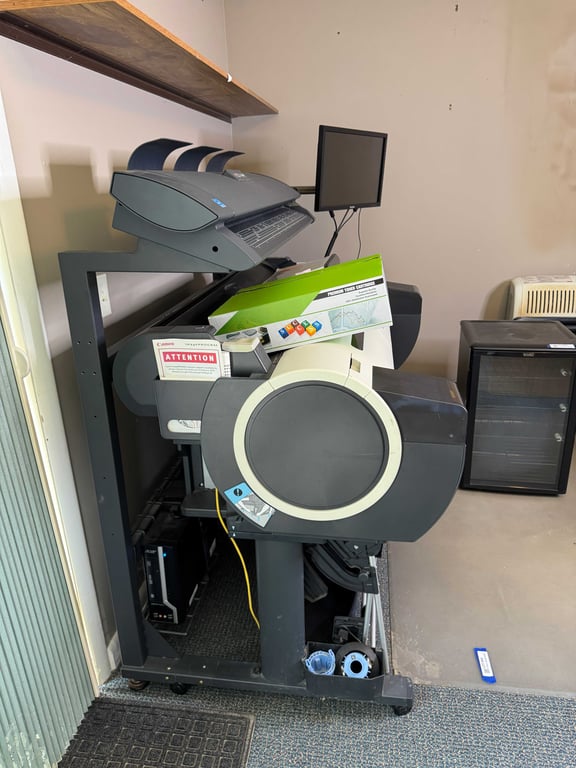 Canon ImagePROGRAF iPF785 Printer - Image 2