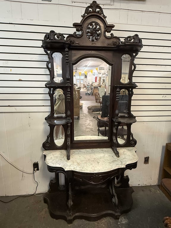 ANT. AMERICAN VICTORIAN ROCOCO REVIVAL CARVED WALNUT W/MARBLE (1 SPINDLE IS MISSING)