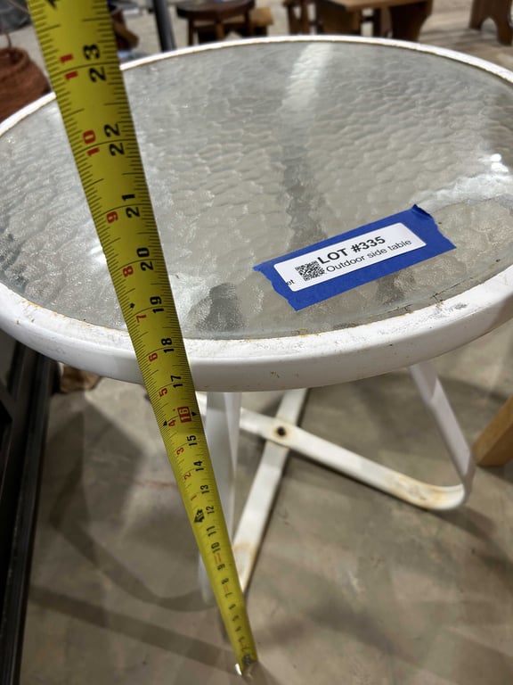 Outdoor side table - Image 2