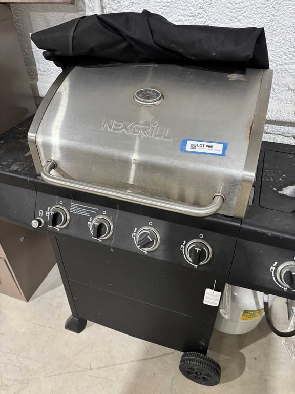 NexGrill 4 Burner Gas Grill with Cover - Image 2