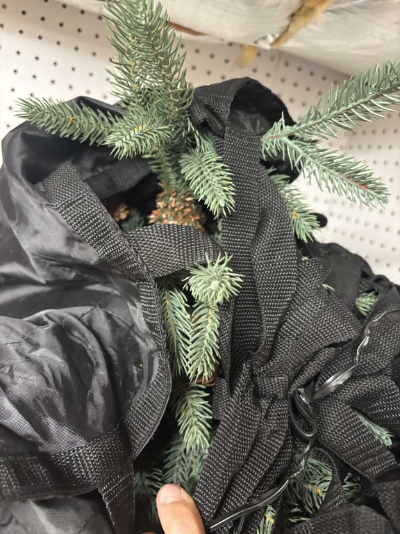 Christmas tree in bag - Image 2
