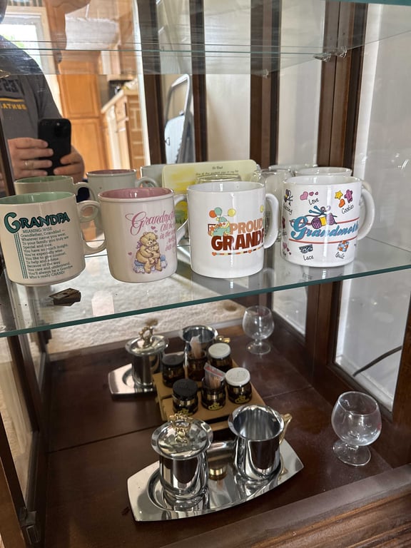 Curio Cabinet - Image 3