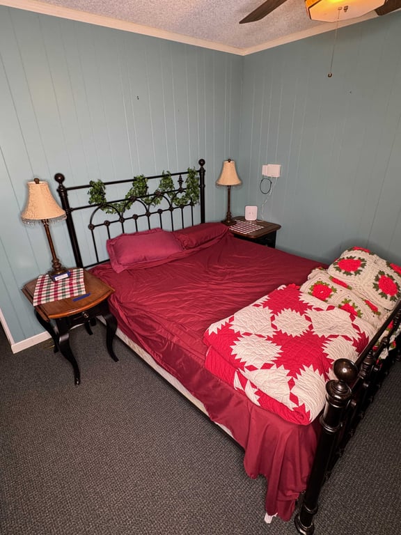 5 pc queen bedroom suite - Image 5