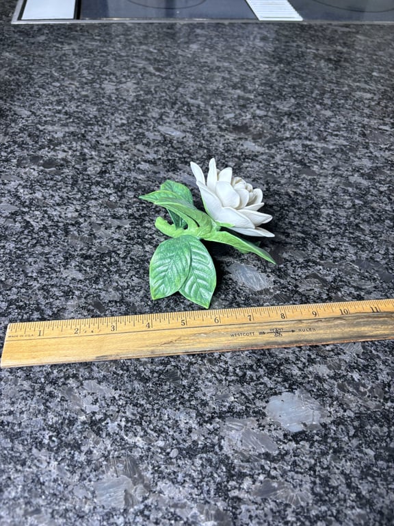 Lenox Gardenia  - Image 2